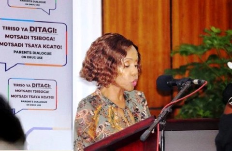 La Première Dame du Botswana Mme Neo Jane Masisi